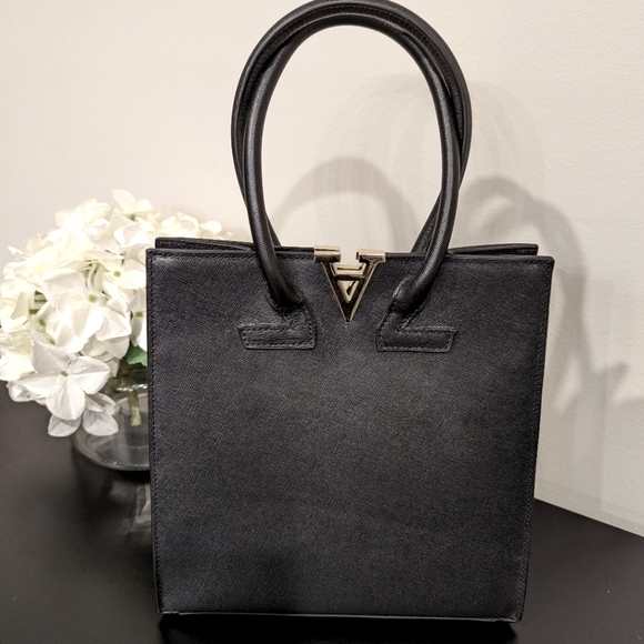 Tzanda Handbags - Black Leather Tote